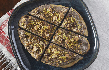 Caramel Cheesecake Cannoli Flatbread