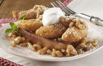 Crispy Apple Walnut Pound Cake