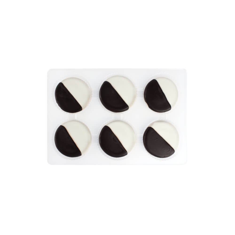 Superior on Main® Large Black & White Cookies No Label 6ct 10/18oz